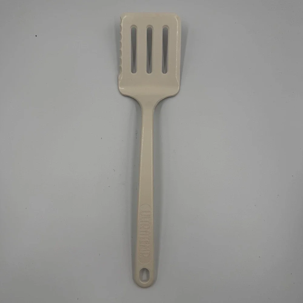 Vintage ULTRA TEMP Slotted Spatula USA Made‎ Nylon Kitchen Utensil